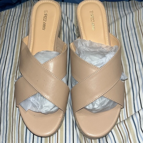 *New* Criss Cross Platform Wedge Sandals Espadrille Summer Slide Shoes, Nude - Picture 5 of 6